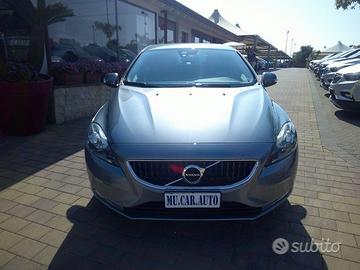 Volvo V40 Cross Country D2 120cv