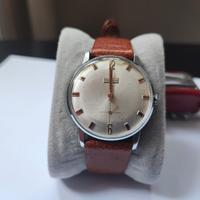 Revue vintage (carica manuale)
