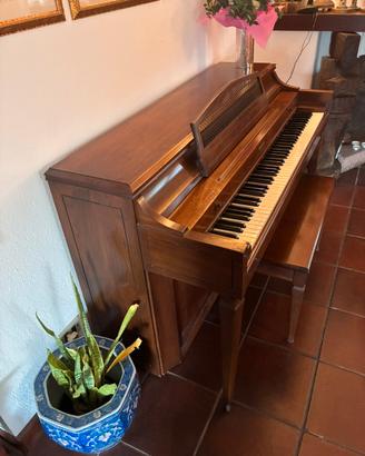 Pianoforte verticale