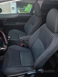 interni completi Toyota Yaris 