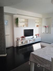 Appartamento ristrutturato cn doppia esposizione