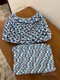 Borsa a mano e pochette con cerniera