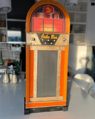 Mobiletto vintage a forma di JukeBox