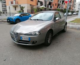 ALFA ROMEO 147 distinctive 1.9 jtdm 120 cv