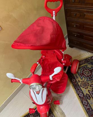 Vespa triciclo bambino