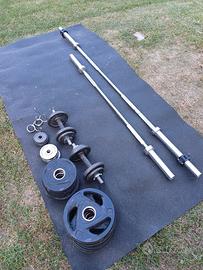 Attrezzi palestra home gym  sbarre rack e pesi 