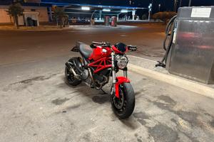 Ducati Monster 796 2013 14.500km