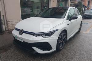 VOLKSWAGEN Golf 2.0 TSI DSG 4Motion R
