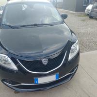 Lancia Ypsilon 2016 gpl