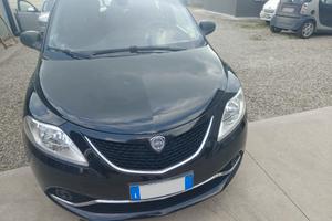 Lancia Ypsilon 2016 gpl