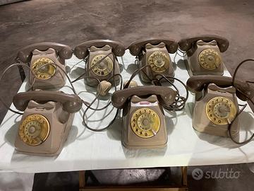 Telefono con rotelle