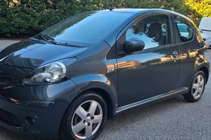 Toyota Aygo 1.0 12V VVT-i 3 porte Sol