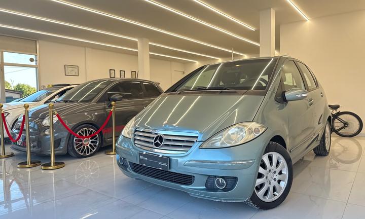 Mercedes - Benz A 200 Avantgarde 136cv