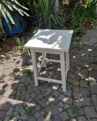 sgabello arte povera
