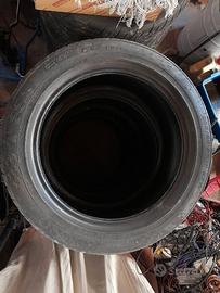 Gomme di varie misure