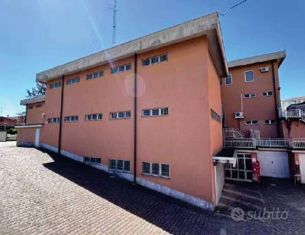 Immobile in asta di 4245 m² a Sant'Angelo Lodigian - Vista 2