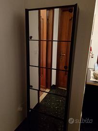 Mobile portascarpe con specchiera