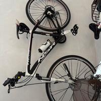 Bicilcletta da strada/ fitness