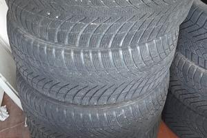 Pneumatici Nokyan winter 255 40 21 v