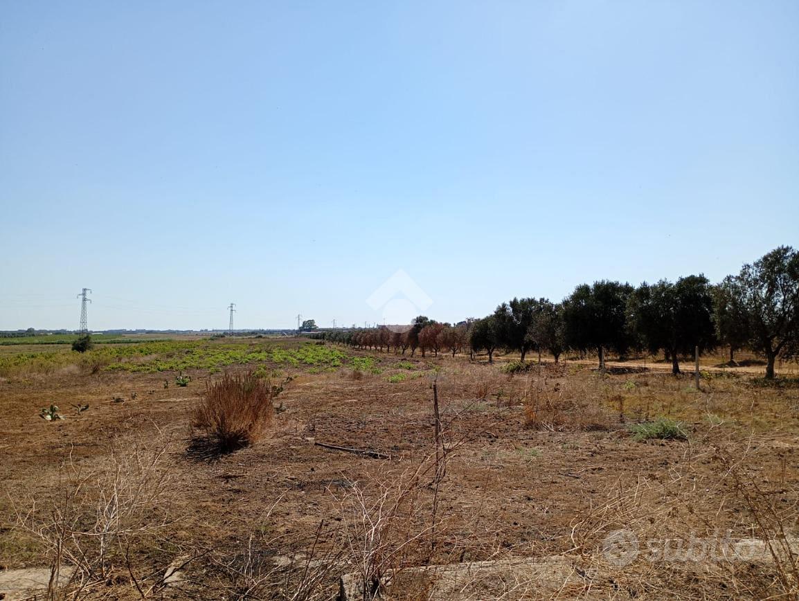 TER. AGRICOLO A BRINDISI - Vista 4