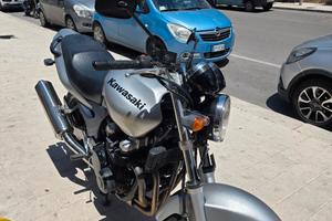 KAWASAKI Zr-7 