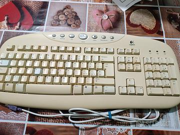 Tastiera PS2 Logitech Internet Pro Keyboard