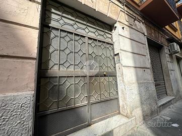 DEPOSITO A NAPOLI