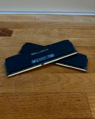 Crucial Ballistix 8gb DDR4 3200Mhz x(2)