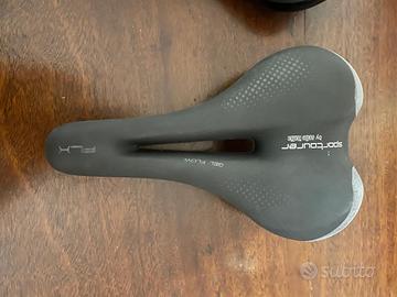 SELLA BICI SELLE ITALIA COURIER FLUX GEL FLOW