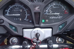 Honda cb125f anno 2018