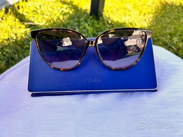 Occhiali da sole FENDI