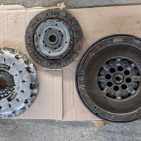 Kit Volano Frizione Bmw 118d B47d20a 2017