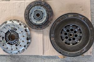 Kit Volano Frizione Bmw 118d B47d20a 2017