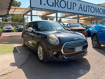 Mini Cooper 1.5 Aut.