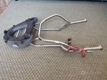 Supporto bauletto GIVI / Portapacchi 