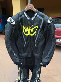 tuta moto 52 divisibile come NUOVA!!! pelle