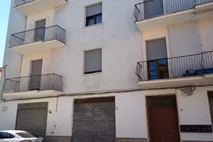 Attico completamente ristrutturato a canino (vt)