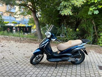 Scooter 350e beverly