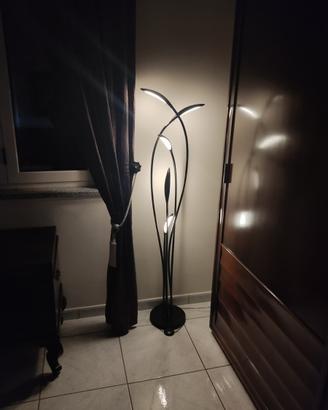 LAMPADA PER CAMERA MATRIMONIALE