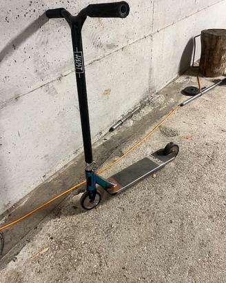 Freestyle scooter Blunt Envy Kos