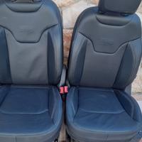 Tappezzeria in pelle per Jeep Renegade e Compass
