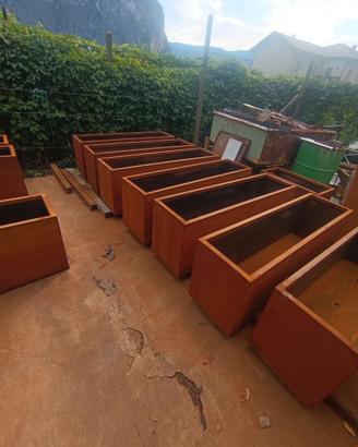 Vasche in corten da giardino