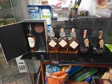 lotto di whisky e gin