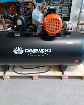 Compressore 500 litri nuovo 14 Bar