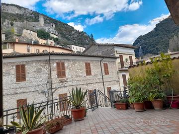 Casa indipendente a Ferentillo (Terni)