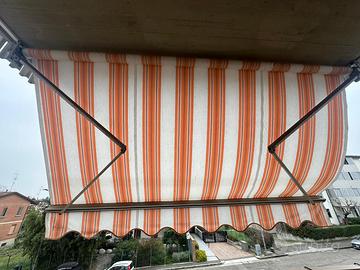 Tenda da sole a motore