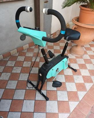 ciclette sport o bici da camera 