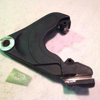 SUPPORTO PINZA FRENO POSTERIORE HARLEY DAVIDSON