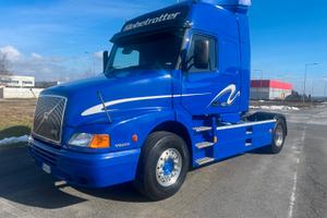 Truck VOLVO NH 12 460