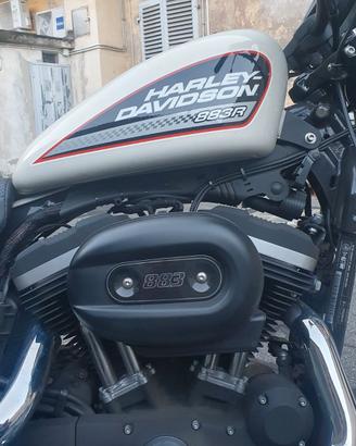 Harley-Davidson Sportster 883 R